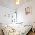 Charming 2 Bedroom Sea View 100m From Monaco *
