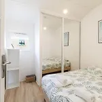 Charming 2 Bedroom Sea View 100m From Monaco Apartman