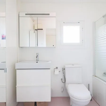 Charming 2-bedroom With Sea View 150m From Monaco Beausoleil