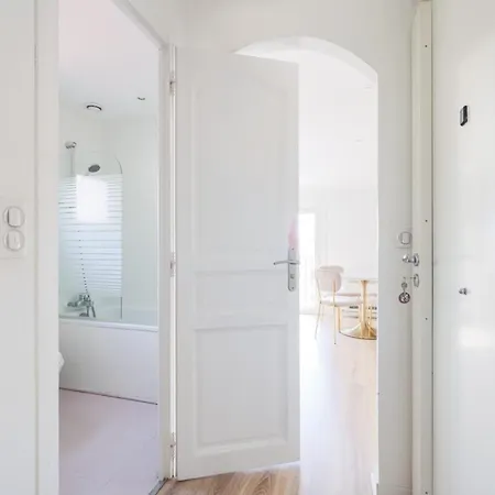 Апартаменты 100m From Monaco Center - Charming 2br - Sea View