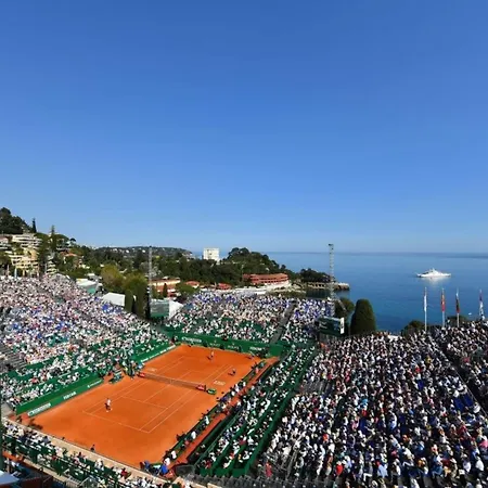 Charming 2 Bedroom Sea View 100m From Monaco アパート